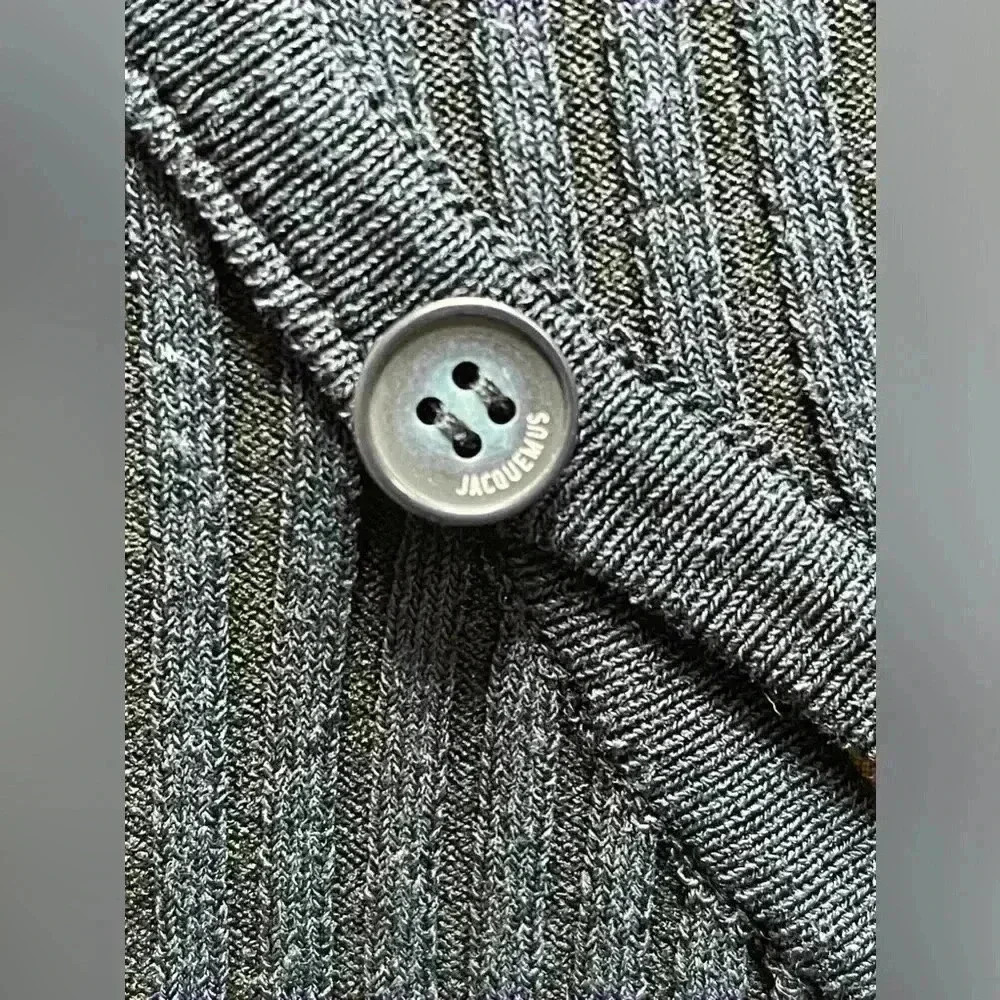 Jacquemus Le Cardigan Tordu in Navy XS - Picture 7 of 7